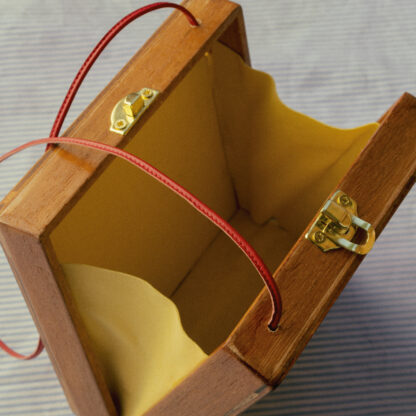 Spisidda Design - Borsa Giostra - Borsa di legno artigianale fatta e ricamata a mano - 3