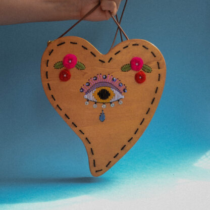 Spisidda Design - Borsa O Cuore Mio - Borsa di legno artigianale fatta e ricamata a mano - 1