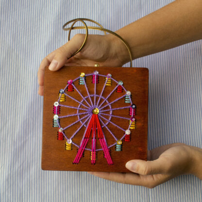 Spisidda Design - Borsa Ruota - Borsa di legno artigianale fatta e ricamata a mano - 2